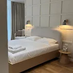 Elen Tirana